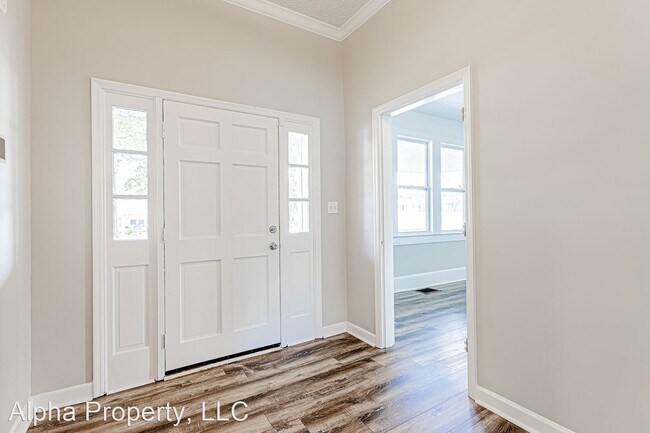 Foto del edificio - 4 br, 2 bath House - 105 W Main St