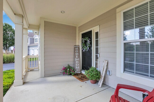 Foto del edificio - 7090 Dean Farm Rd