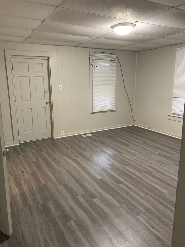 Foto del edificio - 1608 Fountain Ave