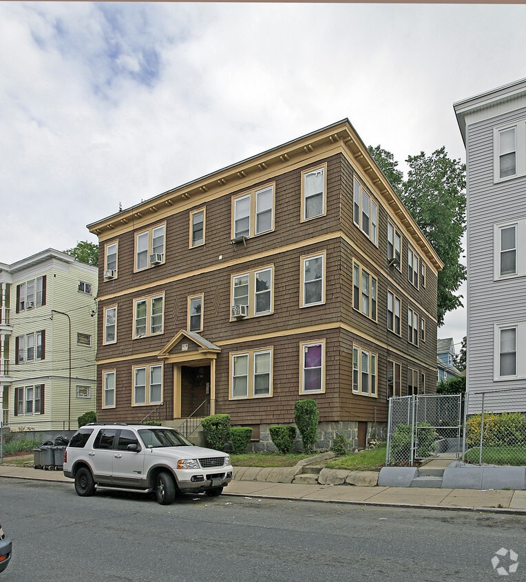 Primary Photo - 19 Mora St