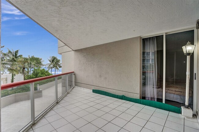 Building Photo - 6767 Collins Ave