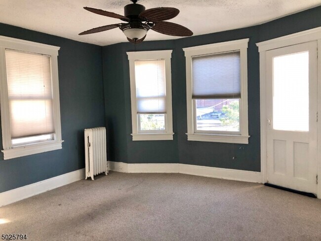 Foto del edificio - 11 Portland Pl