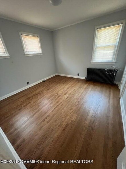 Foto del edificio - 632 Palmer Ave