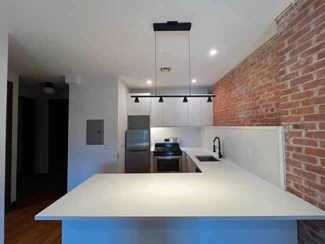 Building Photo - 568 Communipaw Ave