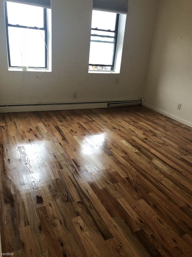 Building Photo - 1 br, 1 bath  - 89 Wolfs Ln