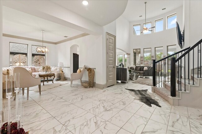 Foto del edificio - 712 Fall Rock Branch Dr