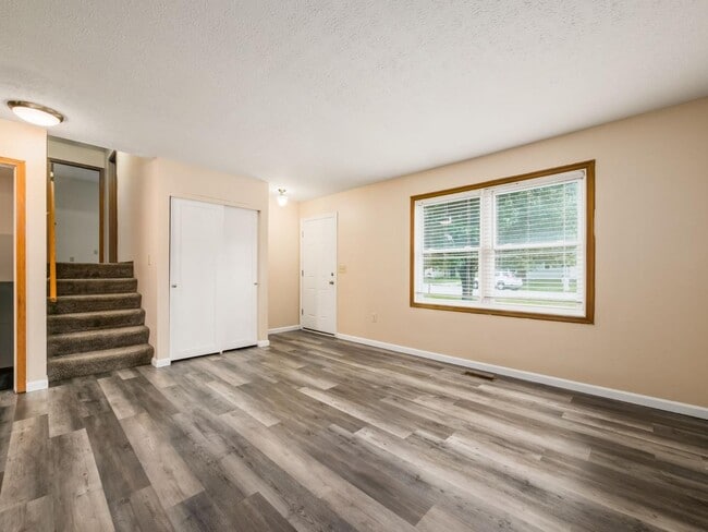 Foto del edificio - 2479 Willow View Ct