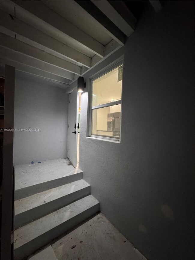 Building Photo - 2353 SW 11th Terrace