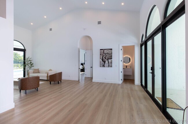 Building Photo - 14367 Belmont Trce