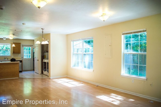 Building Photo - 3 br, 2 bath House - 604 West 6th Avenue
