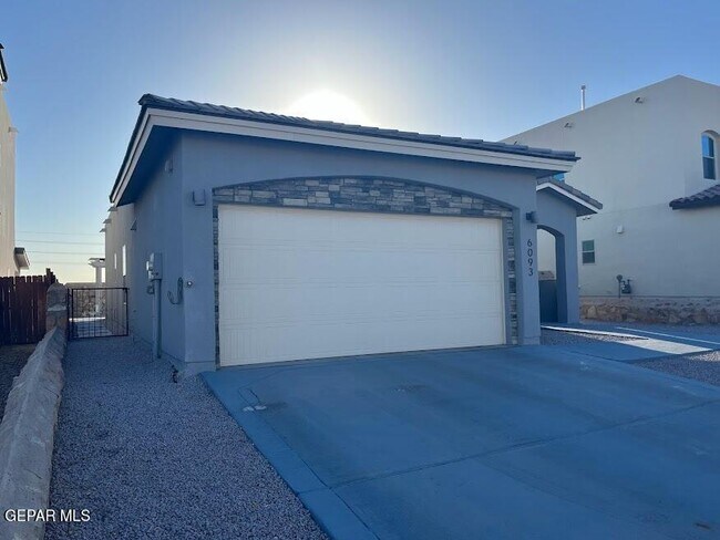 Building Photo - 6093 Rivet Pl