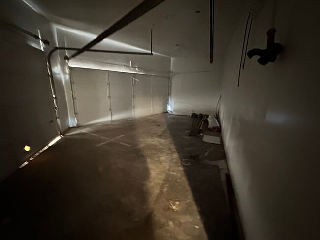 Photo - 5 bed conversion 3 bath house in OKC