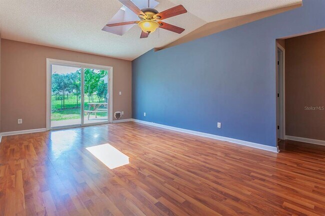 Foto del edificio - 1504 Meadow St