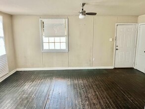 Building Photo - 3322 Greenwell St