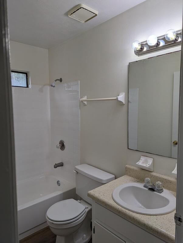 Foto del edificio - 2660 North Point Ln