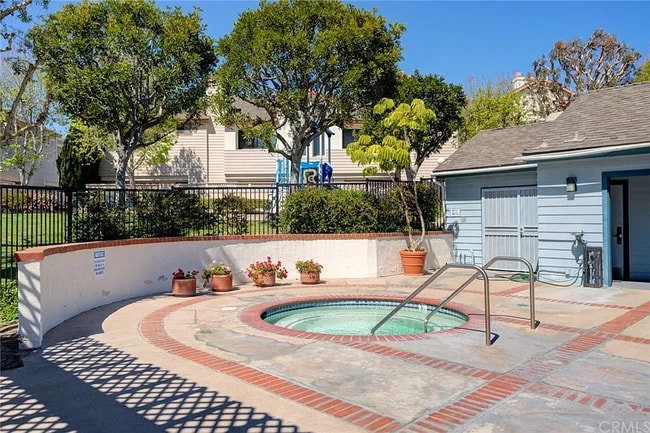 Community Spa - 15111 Freeman Ave