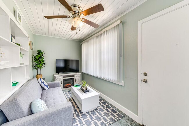 Foto del edificio - 340 78th Ave