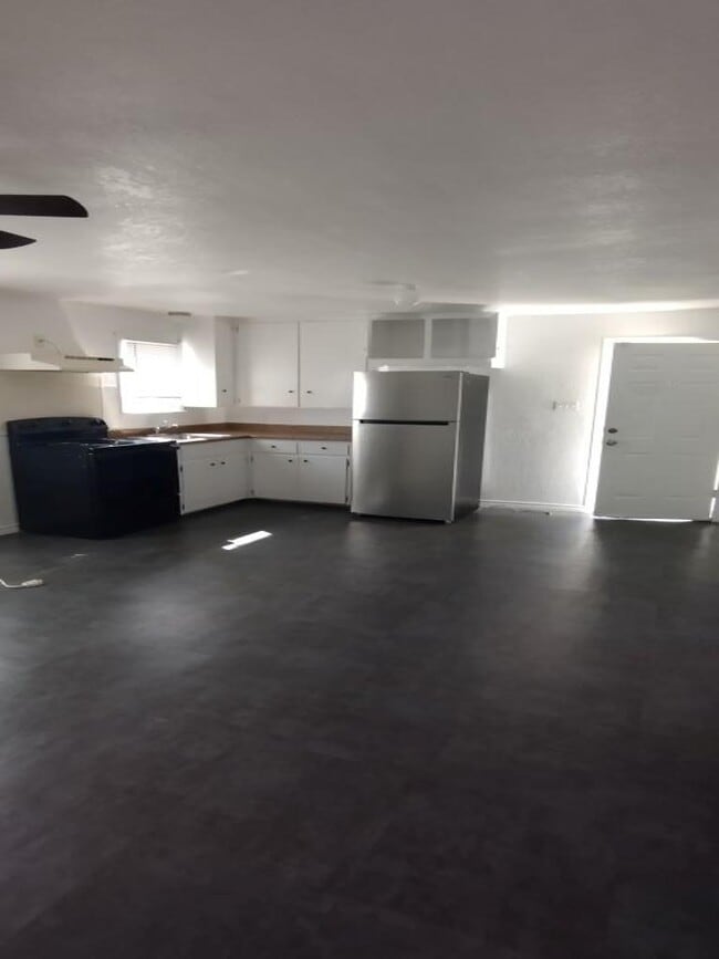 Foto del edificio - 204-206 Dewald St