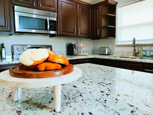 Granito de cocina - 623 Cathedral Hill