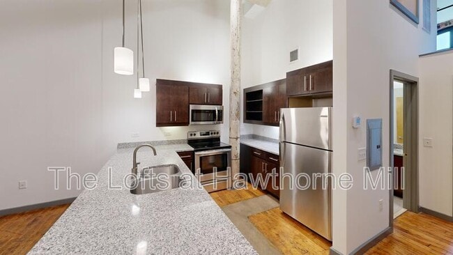 Interior Photo - The Lofts at Hawthorne Mill