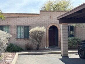 Building Photo - 2879 W Jennie Ln