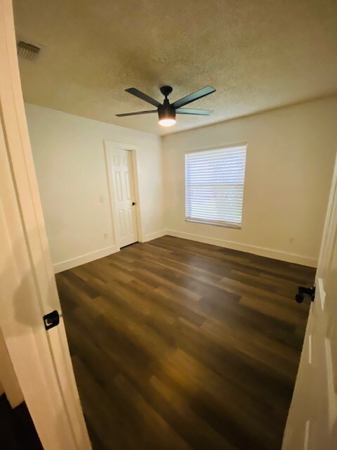 Foto principal - 3743 SW Findlay St