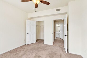 Interior Photo - Villa Toscana