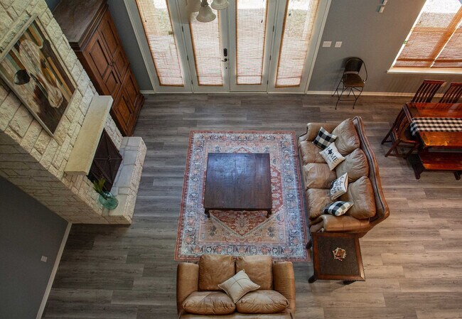 Foto del edificio - 101 Kelly Emeralds Rd