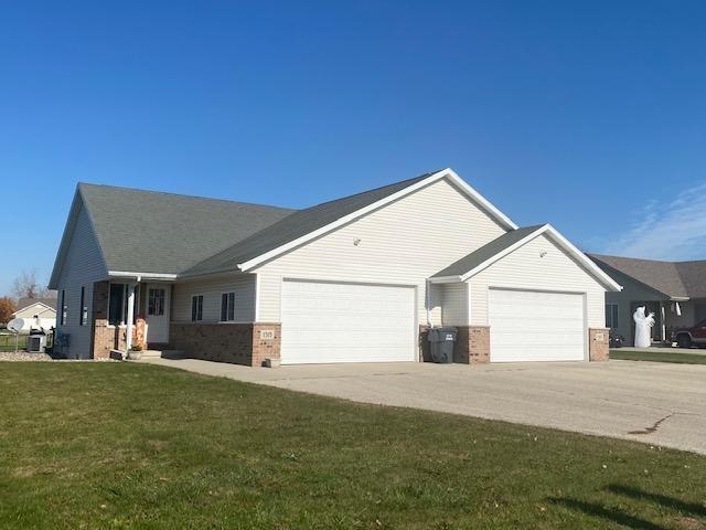Building Photo - 1315 Northwood Dr