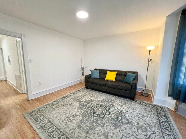 Foto del edificio - 4133 N 5th St