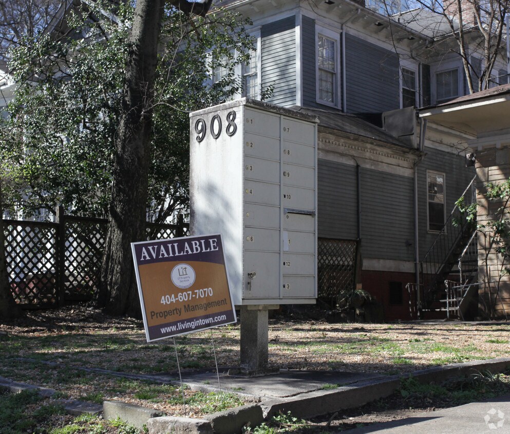 Foto del edificio - 908 Piedmont Ave NE