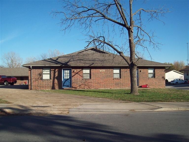 Foto del edificio - 808 S Pike Ave