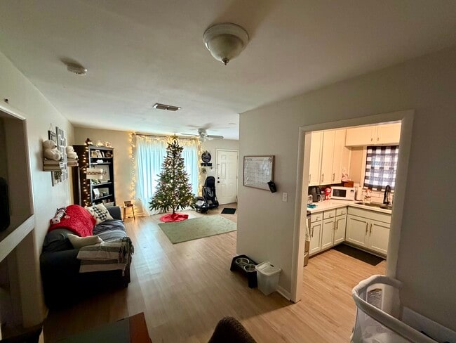 Foto del edificio - 900 Sycamore Ave