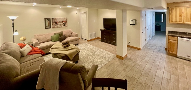 Building Photo - 5123 Eros Way