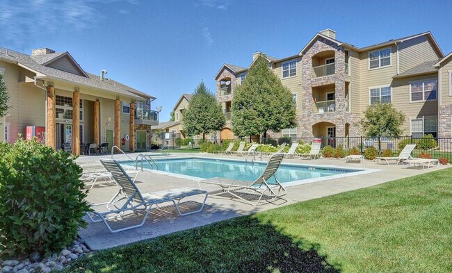 Pool - 5620 Fossil Creek Pkwy