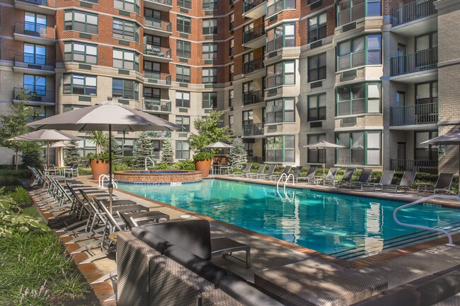 Building Photo - Riverbend At Port Imperial