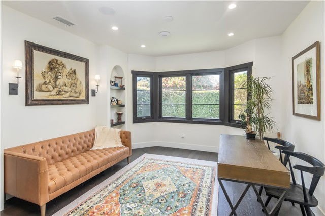 Building Photo - 640 Raymond Ave