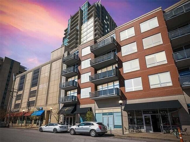 Foto del edificio - 9 N Euclid Ave