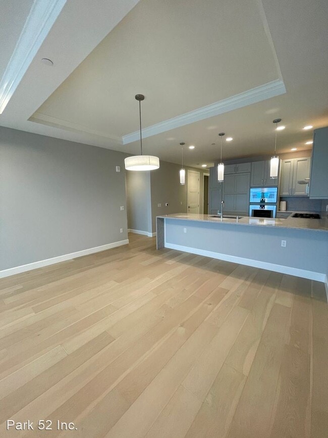 Building Photo - 2 br, 2 bath House - 4907 Main St. #509
