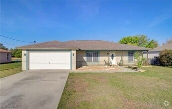 Building Photo - 836 Woodridge Cir