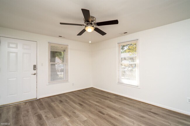 Foto del edificio - 2 br, 1 bath House - 53 Highland Ave SW