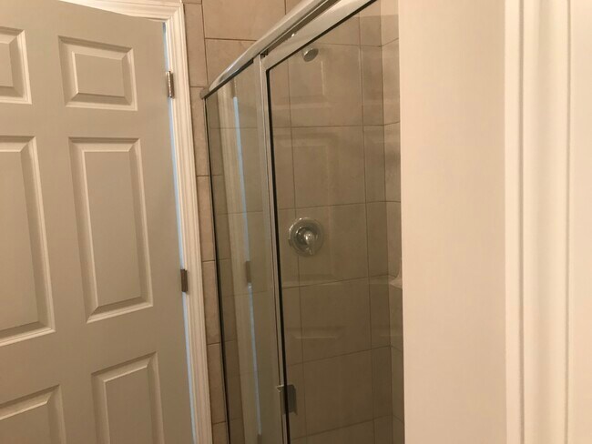 Foto del edificio - 1610 E Southfield Cir