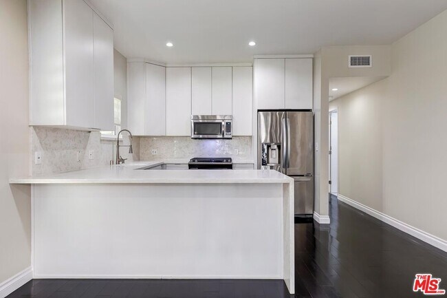 Foto del edificio - 435 N Ogden Dr