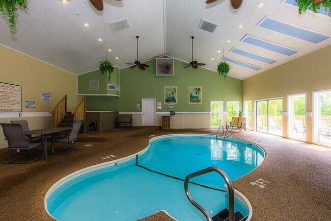 Building Photo - 304 Southwood Shores Cir