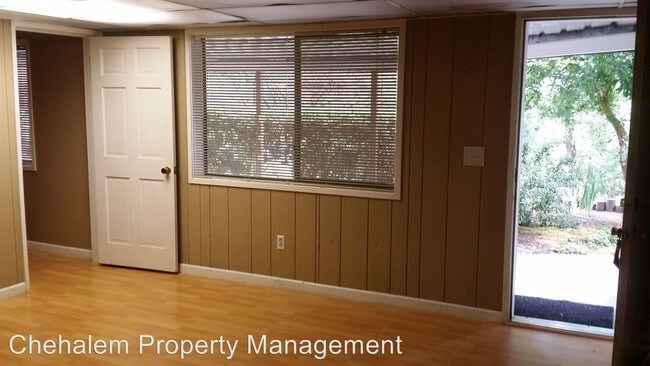Foto del edificio - 2611 Roberts Ln