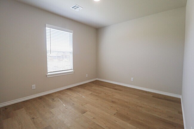 Foto del edificio - Brand New D.R. Horton Home in Bixby - 4 Be...