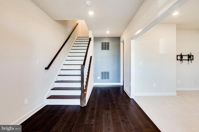 Foto del edificio - 43469 Grandmoore St