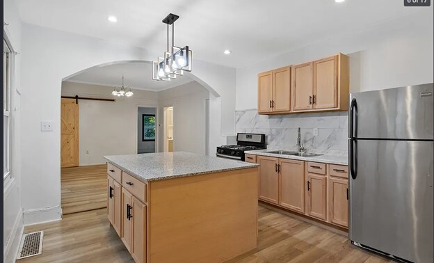 Foto del edificio - 207 Boyden St