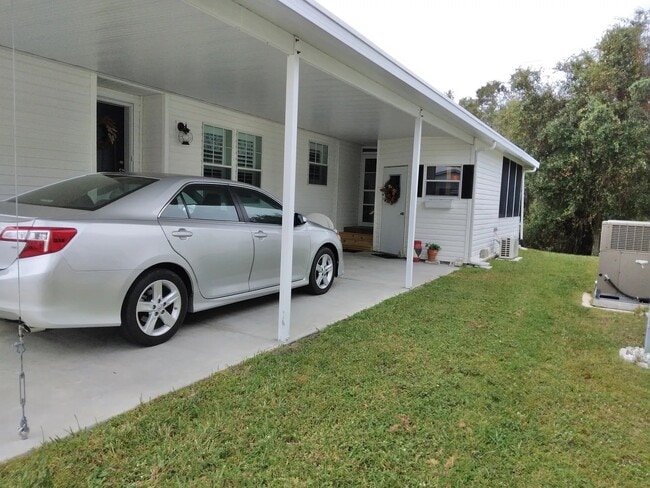 Photo - 215 Tiger Lilly Dr House