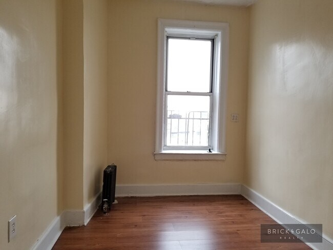 Foto del edificio - 2902 Cortelyou Rd